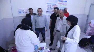 مدير المستشفيات ورئيس قسم العلاج الطبيعي يزور مستشفى سفاجا المركزي لمتابعة سير العمل