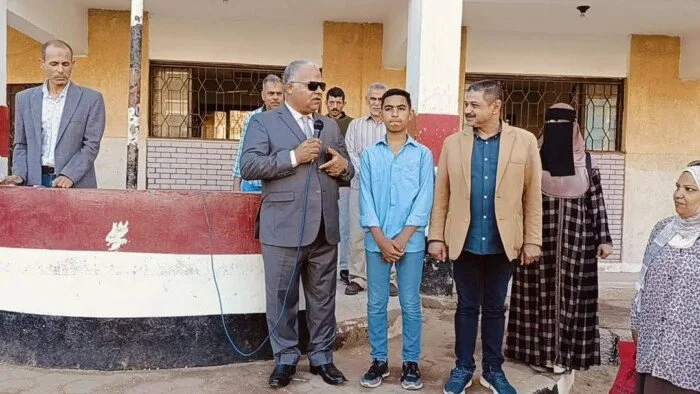 مدير تعليم الفيوم يُحيل مدير مدرسة أبشواي الفنية للتحقيق بسبب الإهمال