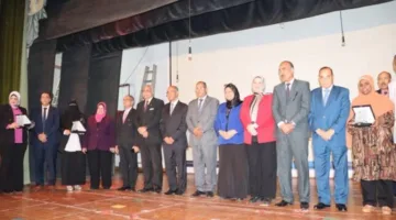 مدير تعليم القليوبية يشارك تكريم الفائزين بمسابقة الوعي الإداري