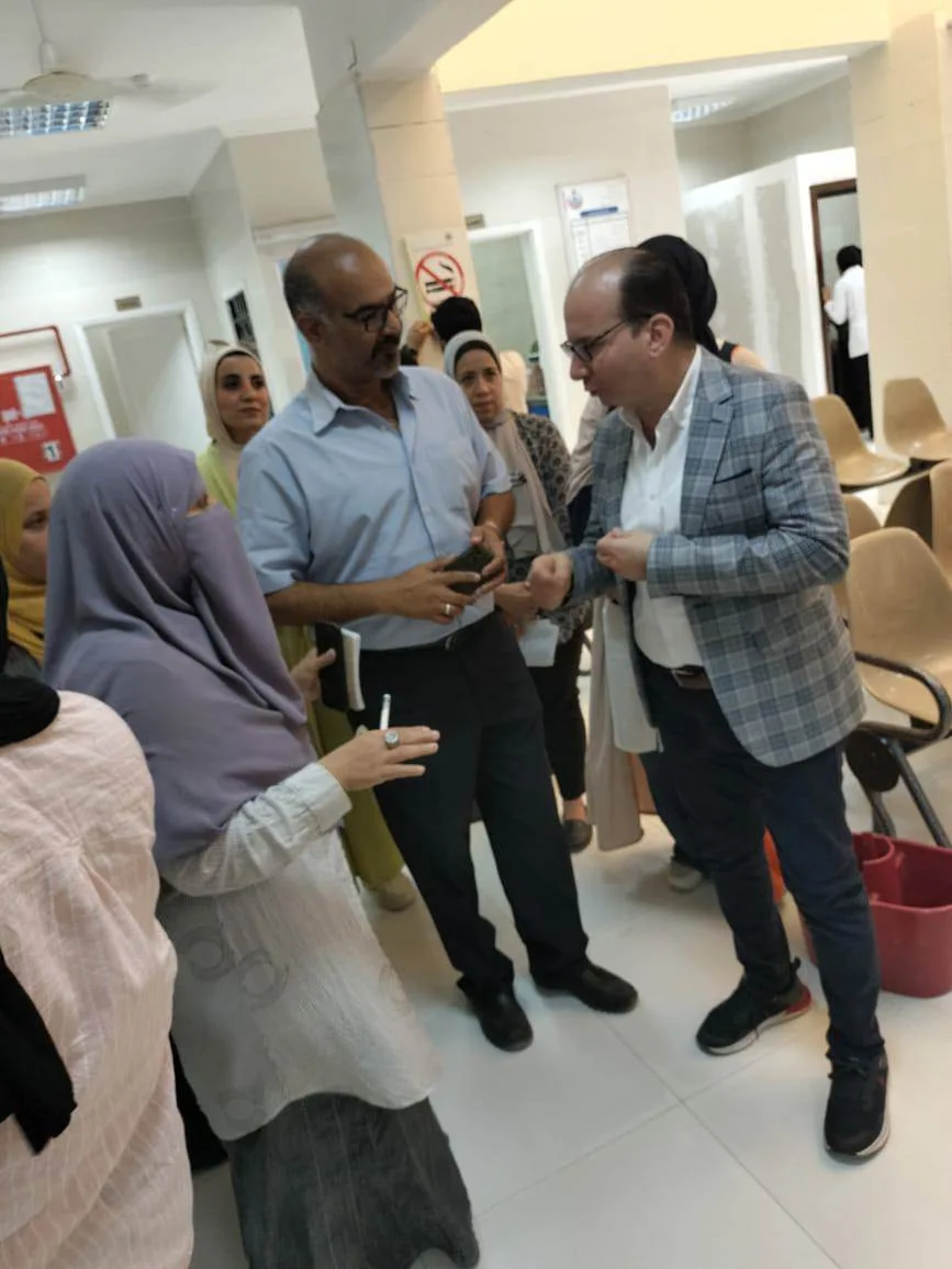 مدير صحة القاهرة في زيارة مفاجئة بالشروق استعدادا لاعتماد التأمين الصحي الشامل