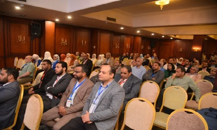 مدير صحة قنا يفتتح مؤتمر عائشة المرزوق الثالث لجراحات المناظير
