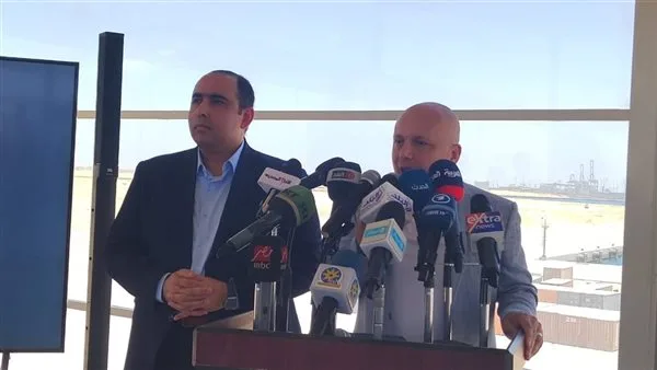مدير مشروع تطوير ميناء السخنة: بدء تشغيل محطة هاتشسون الجديدة في نهاية العام يعد إنجازًا كبيرًا مدير مشروع تطوير ميناء السخنة: بدء تشغيل محطة هاتشسون الجديدة في نهاية العام يعد إنجازًا كبيرًا