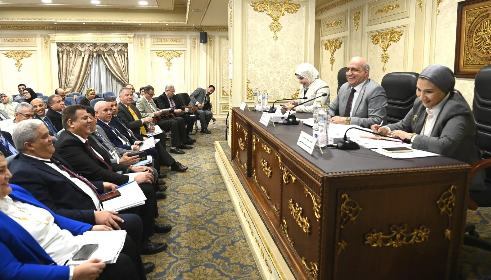 مدير مكتبة الإسكندرية: الرئيس السيسي يقدّم دعماً كبيراً للمكتبة مدير مكتبة الإسكندرية: الرئيس السيسي يقدّم دعماً كبيراً للمكتبة