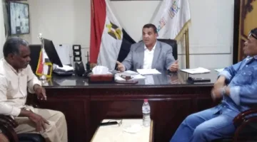 «مدينة أرمنت» تستعرض سُبل التصدي للتغيرات غير القانونية في استخدام الأراضي بالأقصر (صور)