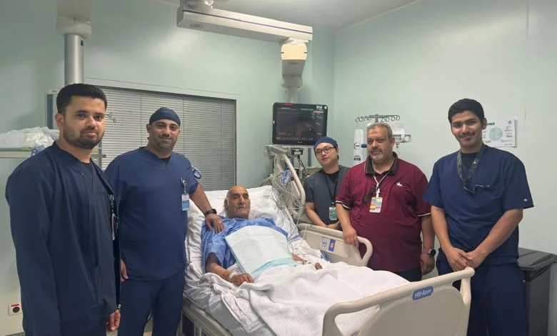 مدينة الملك عبدالله الطبية تتدخل لإنقاذ حاج إيراني من أزمة قلبية حادة في زمن قياسي قدره 78 دقيقة. مدينة الملك عبدالله الطبية تتدخل لإنقاذ حاج إيراني من أزمة قلبية حادة في زمن قياسي قدره 78 دقيقة.