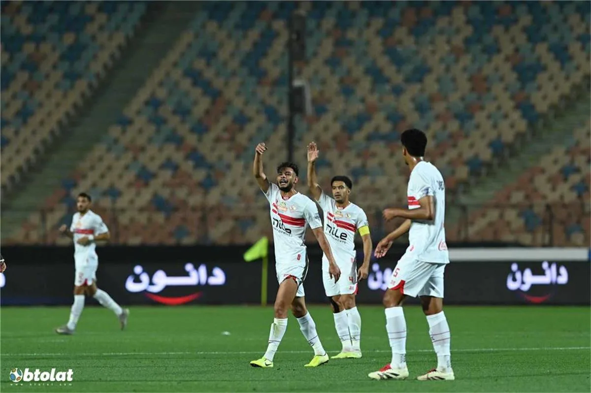 مران الزمالك: لاعب الفريق يتدرب بشكل منفرد ويخضع لبرنامج مكثف مع الرمادي استعدادًا لمواجهة فاركو. مران الزمالك: لاعب الفريق يتدرب بشكل منفرد ويخضع لبرنامج مكثف مع الرمادي استعدادًا لمواجهة فاركو.