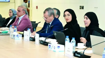 مركز ابن خلدون يبحث في تطبيقات الذكاء الاصطناعي في المجال الأكاديمي