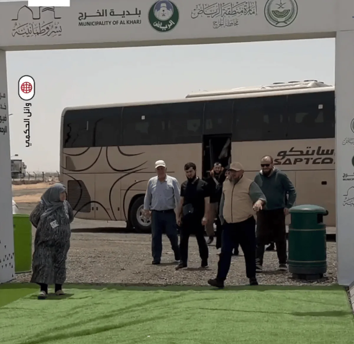 مركز خدمة ضيوف الرحمن في الخرج يستقبل أولى دفعات حجاج البر من دول الخليج مركز خدمة ضيوف الرحمن في الخرج يستقبل أولى دفعات حجاج البر من دول الخليج