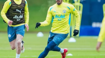 مرموش يشارك في تشكيل مانشستر سيتي خلال مواجهة كريستال بالاس في كأس الاتحاد الإنجليزي
