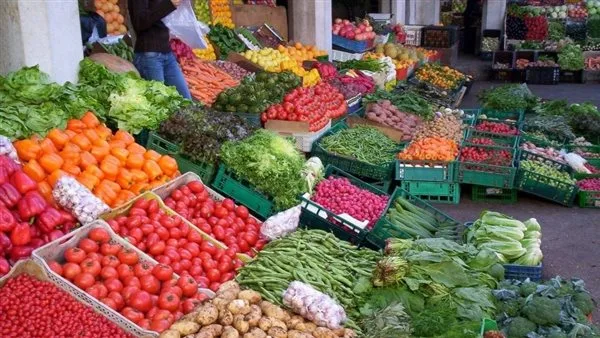 مزاد العبور..أسعارالخضراوات الورقية والنباتات العطرية اليوم الخميس 8 أبريل 2025