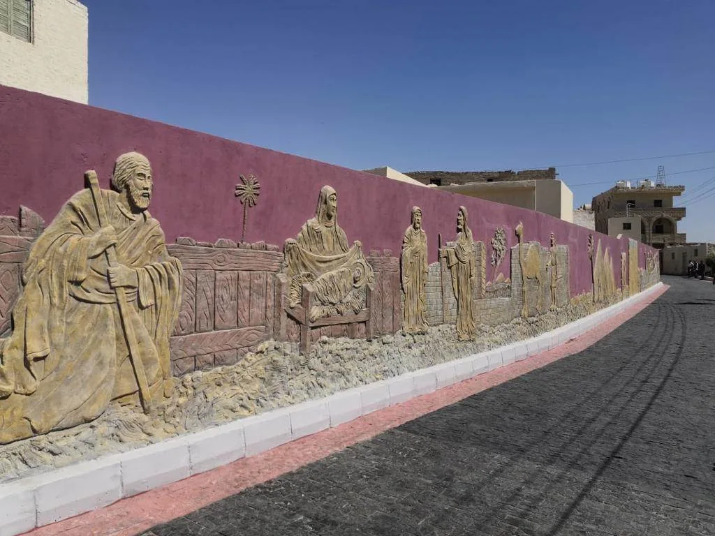مزار جبل الطير: المكان الذي عاشت فيه السيدة مريم العذراء والرب يسوع، وجهة دينية يستقطب مسيحيي العالم. مزار جبل الطير: المكان الذي عاشت فيه السيدة مريم العذراء والرب يسوع، وجهة دينية يستقطب مسيحيي العالم.