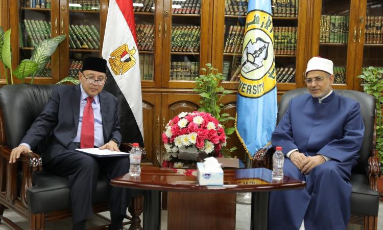 مستشار رئيس أندونيسيا: مصر الأزهر لها مكانة كبيرة في قلوب الشعب الأندونيسي