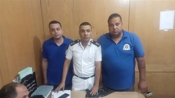 مسعفان في بورسعيد يعيدون 110 آلاف جنيه عُثر عليها خلال حادث مروع