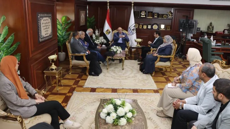 مشروع النباتات الطبية والعطرية بسمسطا: "معهد التخطيط القومي" دراسة الجدوى للمنطقة المتكاملة للتصنيع الزراعي
