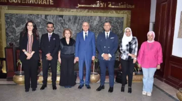 مشيرة خطاب تتباحث مع محافظ الأقصر حول نشر وتعزيز ثقافة حقوق الإنسان
