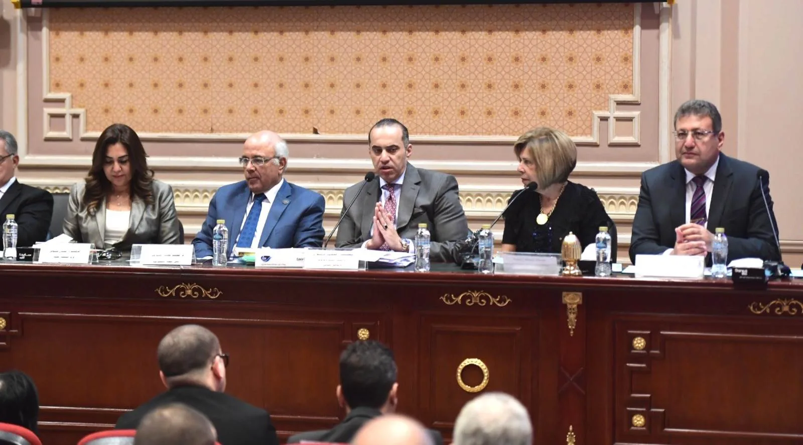 مشيرة خطاب: مشروع قانون الإيجارات القديمة يجب أن يراعي العدالة والانصاف ومراعاة محدودي الدخل