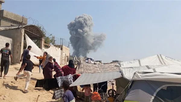 مصابون في قصف للاحتلال الإسرائيلي على منزل في خان يونس