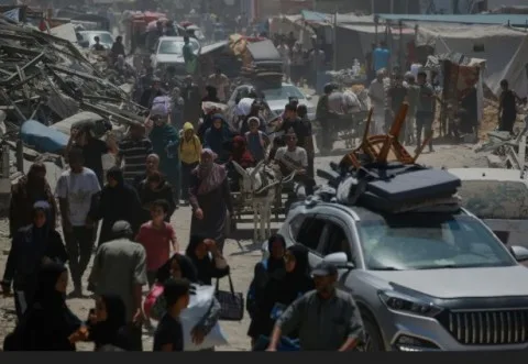 مصر أمام اختبار حاسم.. أكثر من 2 مليون فلسطيني عند الحدود وسيناء ضمن دائرة الخطر.. ترقب لتنفيذ خطة التهجير المفاجئ وتحذيرات من إعلان حرب ضد مصر مع دعوات لتوحيد الصف الوطني. مصر أمام اختبار حاسم.. أكثر من 2 مليون فلسطيني عند الحدود وسيناء ضمن دائرة الخطر.. ترقب لتنفيذ خطة التهجير المفاجئ وتحذيرات من إعلان حرب ضد مصر مع دعوات لتوحيد الصف الوطني.