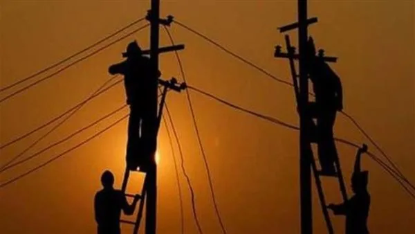 مصر الوسطى للكهرباء تجمع 1.232 مليار جنيه من قضايا سرقة الكهرباء في 2024/2023 مصر الوسطى للكهرباء تجمع 1.232 مليار جنيه من قضايا سرقة الكهرباء في 2024/2023
