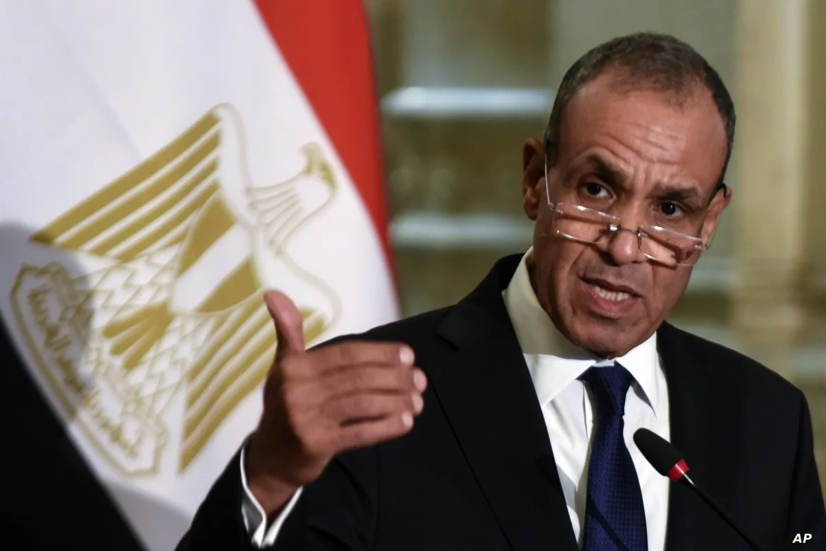 مصر تؤكد استمرار جهود الوساطة بالشراكة مع قطر لاستئناف وقف إطلاق النار في غزة