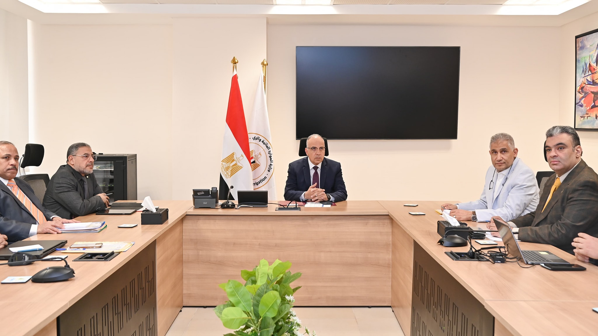 مصر تبحث موقف مشروع الإدارة الذكية للموارد المائية بقطاع الزراعة