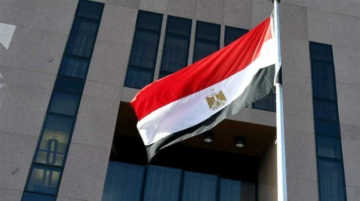 مصر ترسل قافلتين طبيتين لمرضى الفشل الكلوي في جيبوتي تعبيرًا عن اعتزازها بالعلاقات الأخوية. مصر ترسل قافلتين طبيتين لمرضى الفشل الكلوي في جيبوتي تعبيرًا عن اعتزازها بالعلاقات الأخوية.