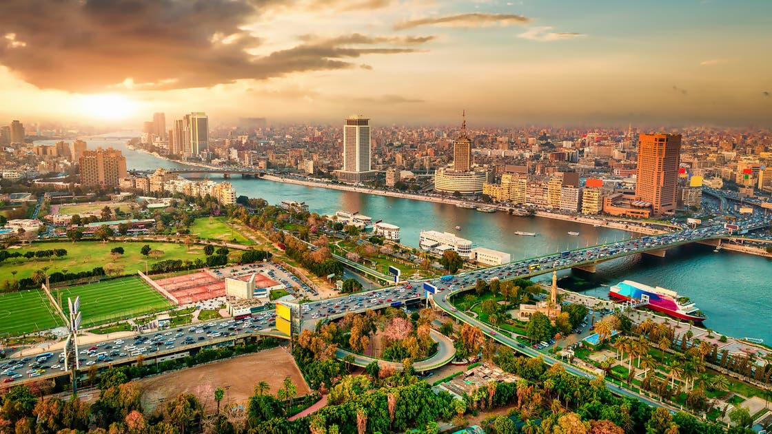 مصر تستهدف إنشاء 100 ألف مصنع حتى 2030