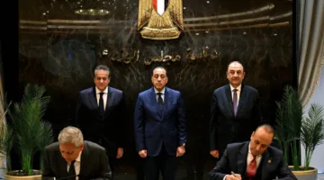 مصر والولايات المتحدة تبرمان اتفاقية لشراكة في إنتاج وتصدير الأدوية للأسواق العالمية.