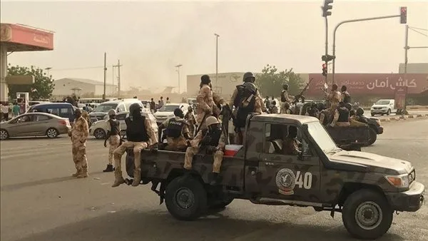 مصرع 14 فردًا بسبب قصف ميليشيات الدعم السريع لمعسكر في شمال دارفور مصرع 14 فردًا بسبب قصف ميليشيات الدعم السريع لمعسكر في شمال دارفور