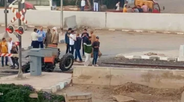 مصرع سائق نتيجة اصطدام قطار بجرار زراعي أثناء عبوره مزلقان السكك الحديدية