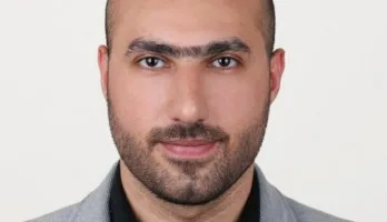 مصطفى أمين: نورٌ وتنين