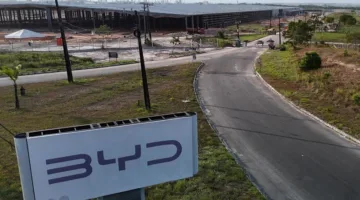 مصنع BYD في البرازيل لن يبدأ العمل بكامل طاقته حتى نهاية عام 2026.
