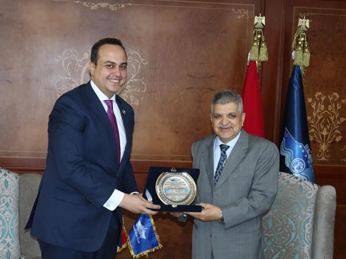 مضاعفة الطاقة الاستيعابية لأقسام الرعاية المركزة والحضانات بالمجمع الطبي بالإسماعيلية