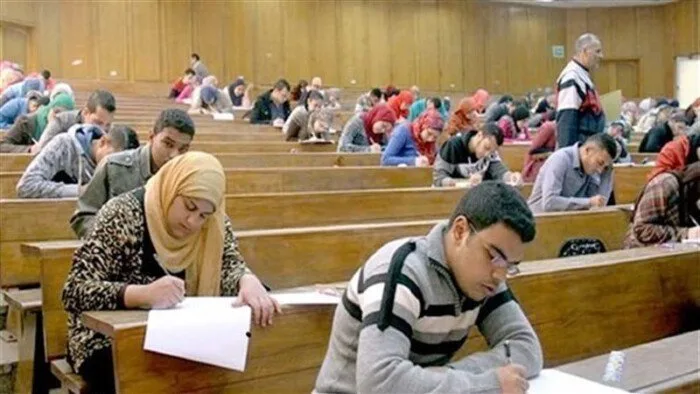 معايير اختبارات نهاية العام 2025 لطلاب الجامعات معايير اختبارات نهاية العام 2025 لطلاب الجامعات