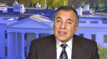 «معلوف»: ترامب يسعى لتقديم نفسه كزعيم قوي يتولى قيادة العالم.