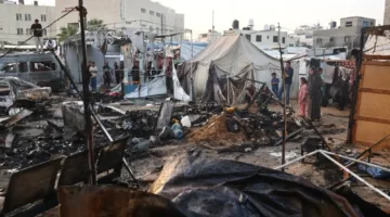 مقتل 35 فلسطينيًا جراء غارة إسرائيلية على مخيمات النازحين في خان يونس