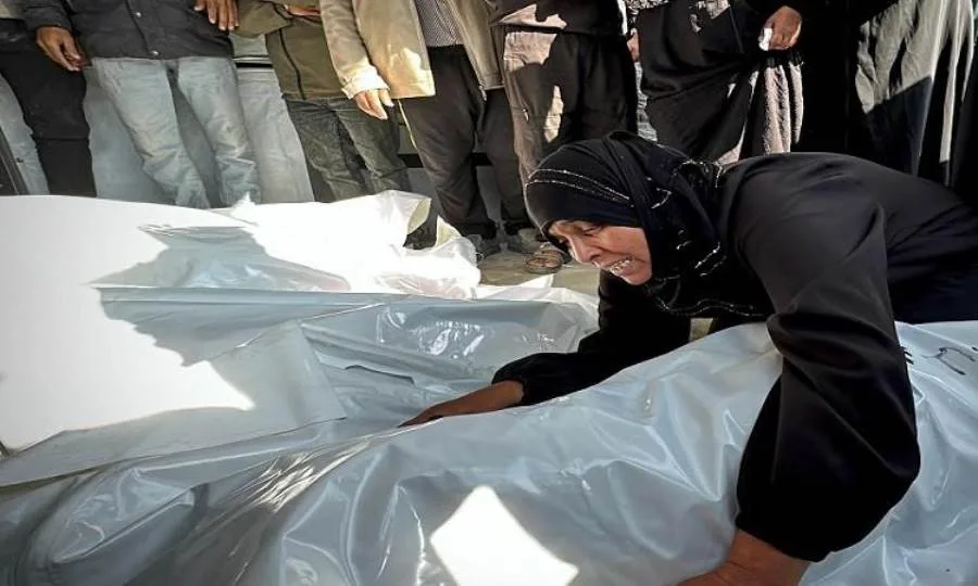 مقتل 9 فلسطينيين جراء غارات إسرائيلية على مناطق متعددة في قطاع غزة مقتل 9 فلسطينيين جراء غارات إسرائيلية على مناطق متعددة في قطاع غزة