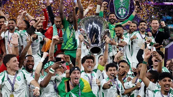مكافآت مالية ضخمة لـ لاعبي الأهلي السعودي بعد التتويج بدوري أبطال آسيا