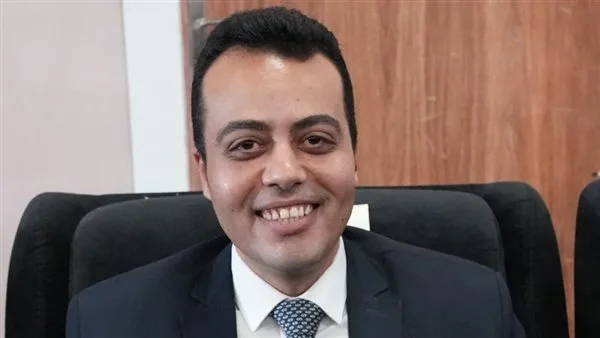 مكتب الاتصال الخدمي: محمد السيد الشاذلي يرفع طلباً لنقيب الصحفيين تمهيداً لتنفيذ الفكرة مكتب الاتصال الخدمي: محمد السيد الشاذلي يرفع طلباً لنقيب الصحفيين تمهيداً لتنفيذ الفكرة