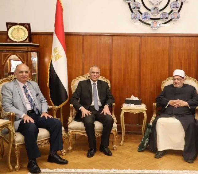 التعليم الجامعي: زيارة أحمد كريمة للمركز القومي للبحوث التعليم الجامعي: زيارة أحمد كريمة للمركز القومي للبحوث