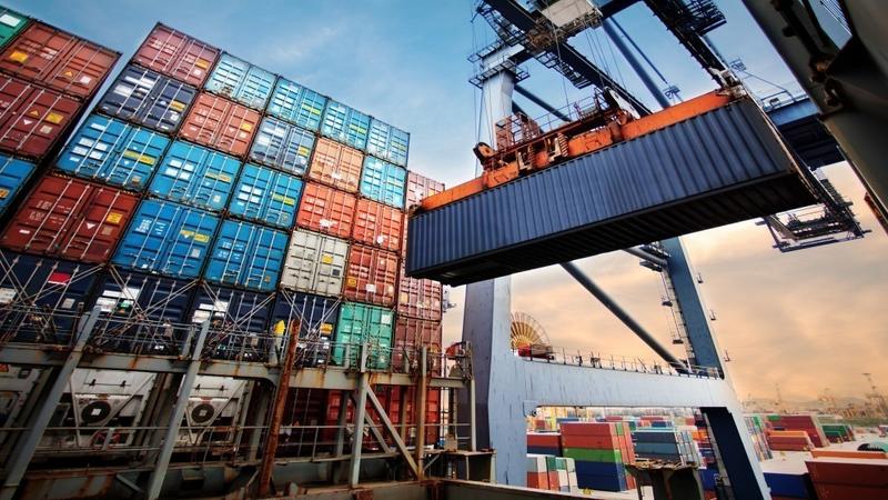 ملف.. رد الأعباء التصديرية بنسبة 10% خطوة إيجابية تحتاج لمراجعة دورية
