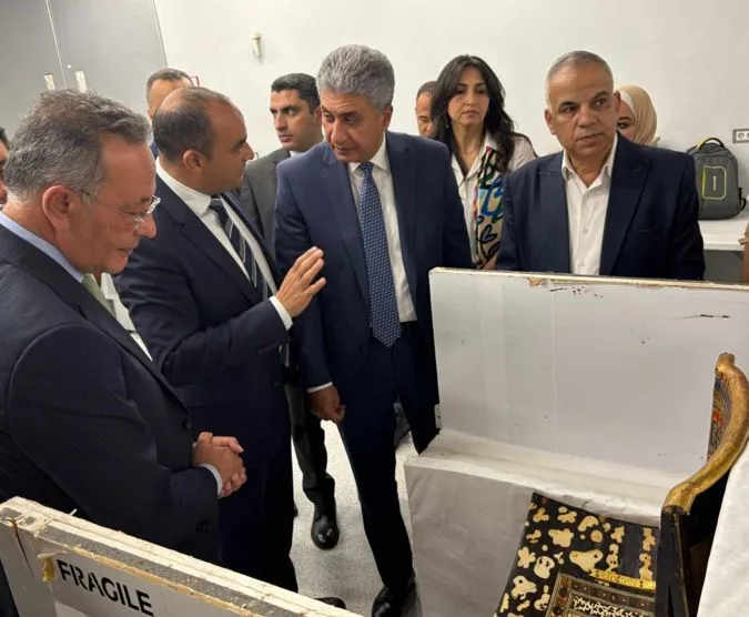 المتحف المصري الكبير يستقبل 163 قطعة من كنوز توت عنخ آمون استعدادا للافتتاح الرسمي