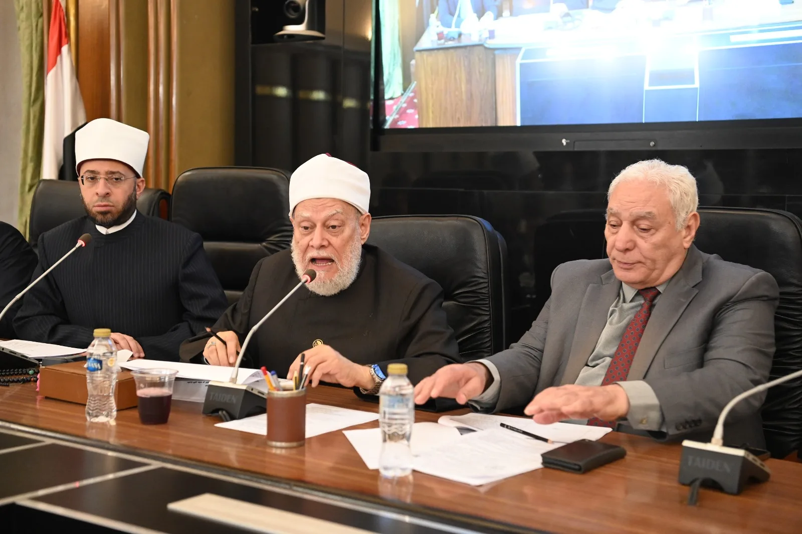 ممثل الأزهر يرد على لوم رئيس دينية النواب.. :«موقفنا واضح وصريح برفض مشروع قانون تنظيم الفتوى» ..صور