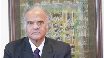 ممدوح عباس رئيس الزمالك السابق يعلن وصول توني پیولیس نجم الكرة الانجليزية للقاهرة