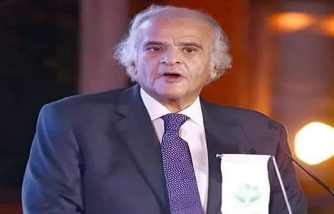 ممدوح عباس يلمح لتعاقد الزمالك مع مديرًا رياضيًا جديدًا