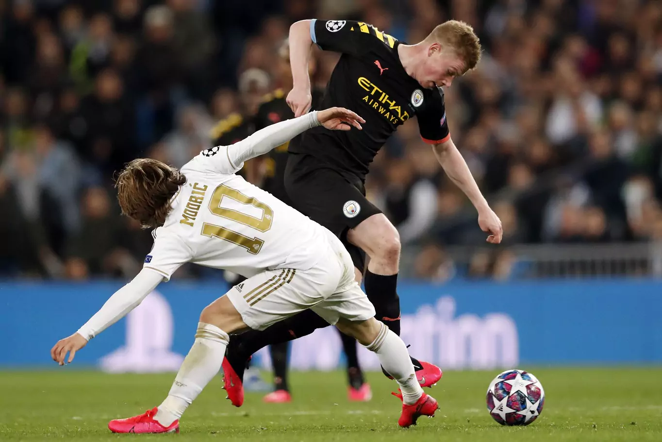 من سيحمل الرقم 10 في ريال مدريد بعد مغادرة مودريتش؟ من سيحمل الرقم 10 في ريال مدريد بعد مغادرة مودريتش؟