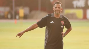 من سيكون مدرب سموحة؟.. سامي قمصان وخالد جلال في نقاش مع إدارة النادي الأزرق