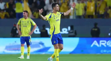 هل سيتجه رونالدو إلى الهلال من خلال “عقد مؤقت”؟