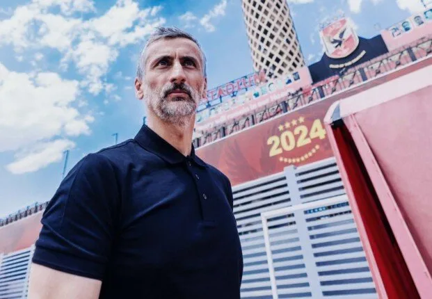 من هو خوسيه ريبيرو، مدرب الأهلي؟ يُعرف بلقب «البروفيسور» ويحب الفوز بالألقاب المحلية. من هو خوسيه ريبيرو، مدرب الأهلي؟ يُعرف بلقب «البروفيسور» ويحب الفوز بالألقاب المحلية.