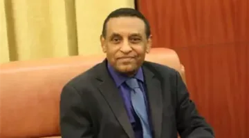 من هو كامل إدريس، رئيس الحكومة السودانية الجديد؟